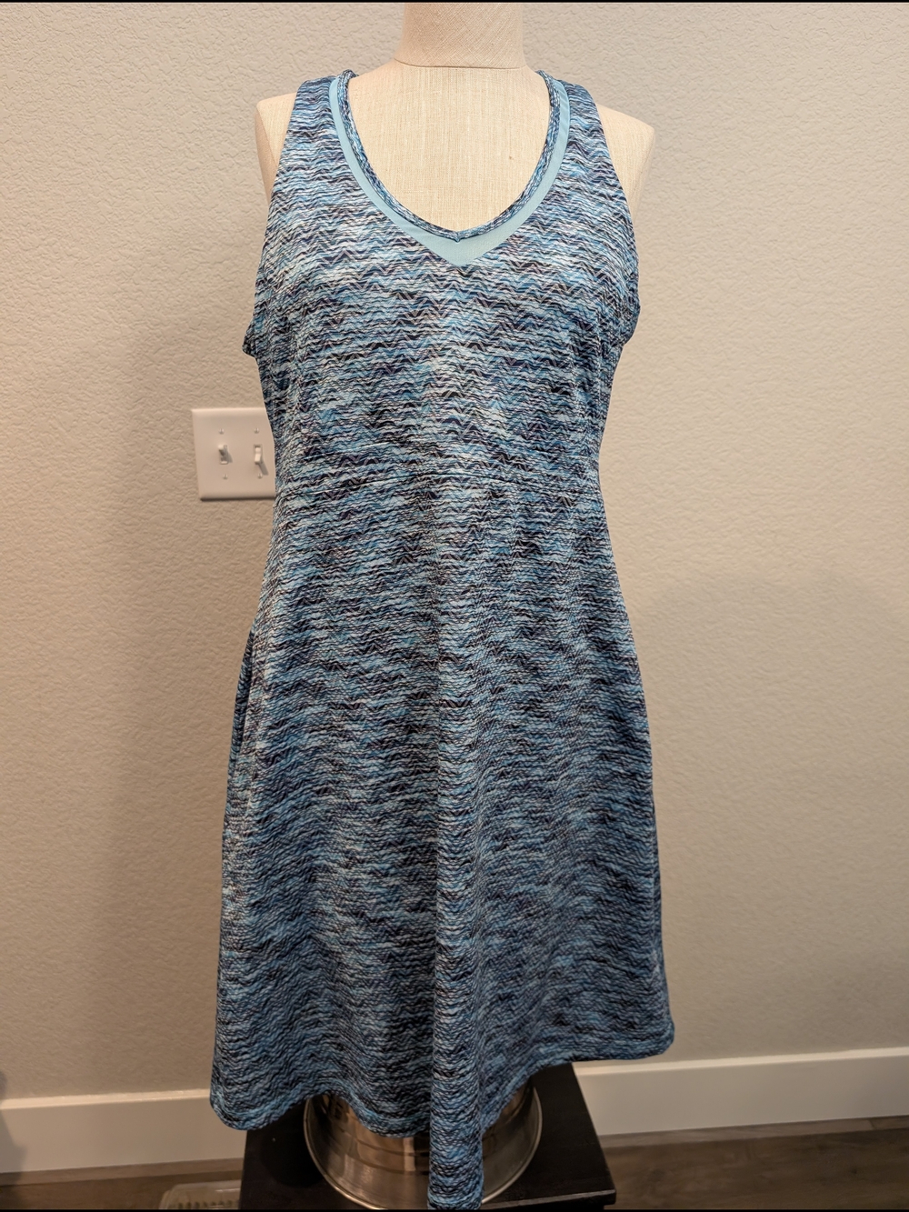 MPG Sz L Light Blue Textured Scoop Neck Sporty Athletic Tennis Mini Dress